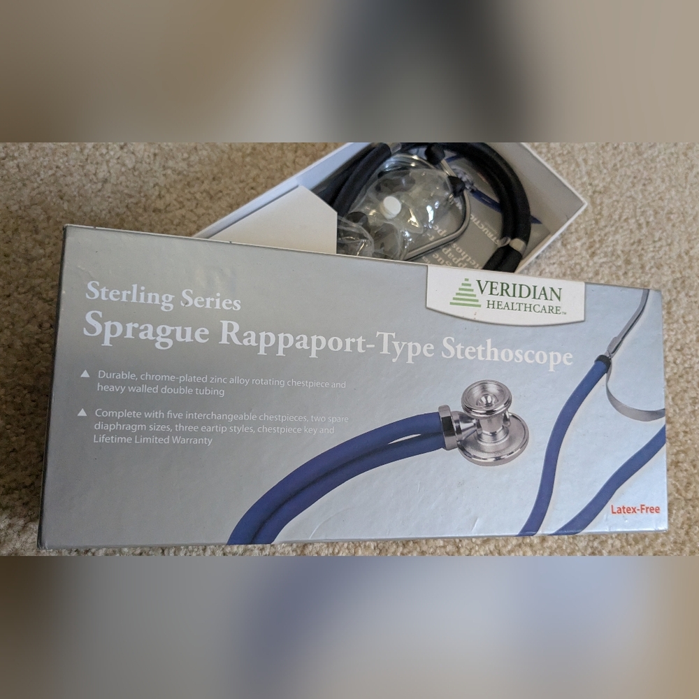 Nurses Stethoscope - Picture 2 of 11